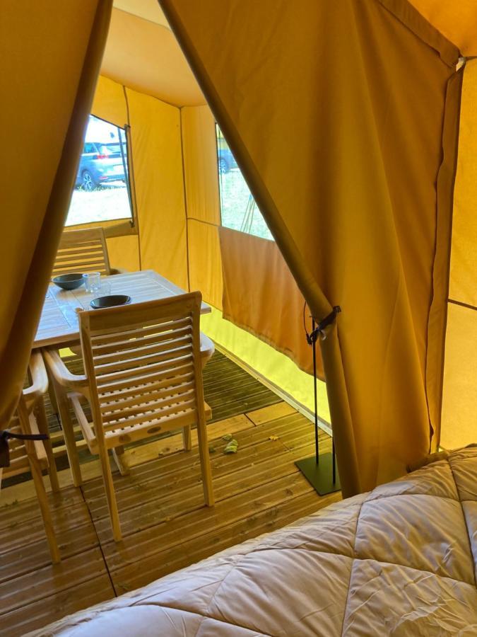 Oh! Campings - Camping Paradis A L'Ombre Des Tilleuls Peyrouse エクステリア 写真